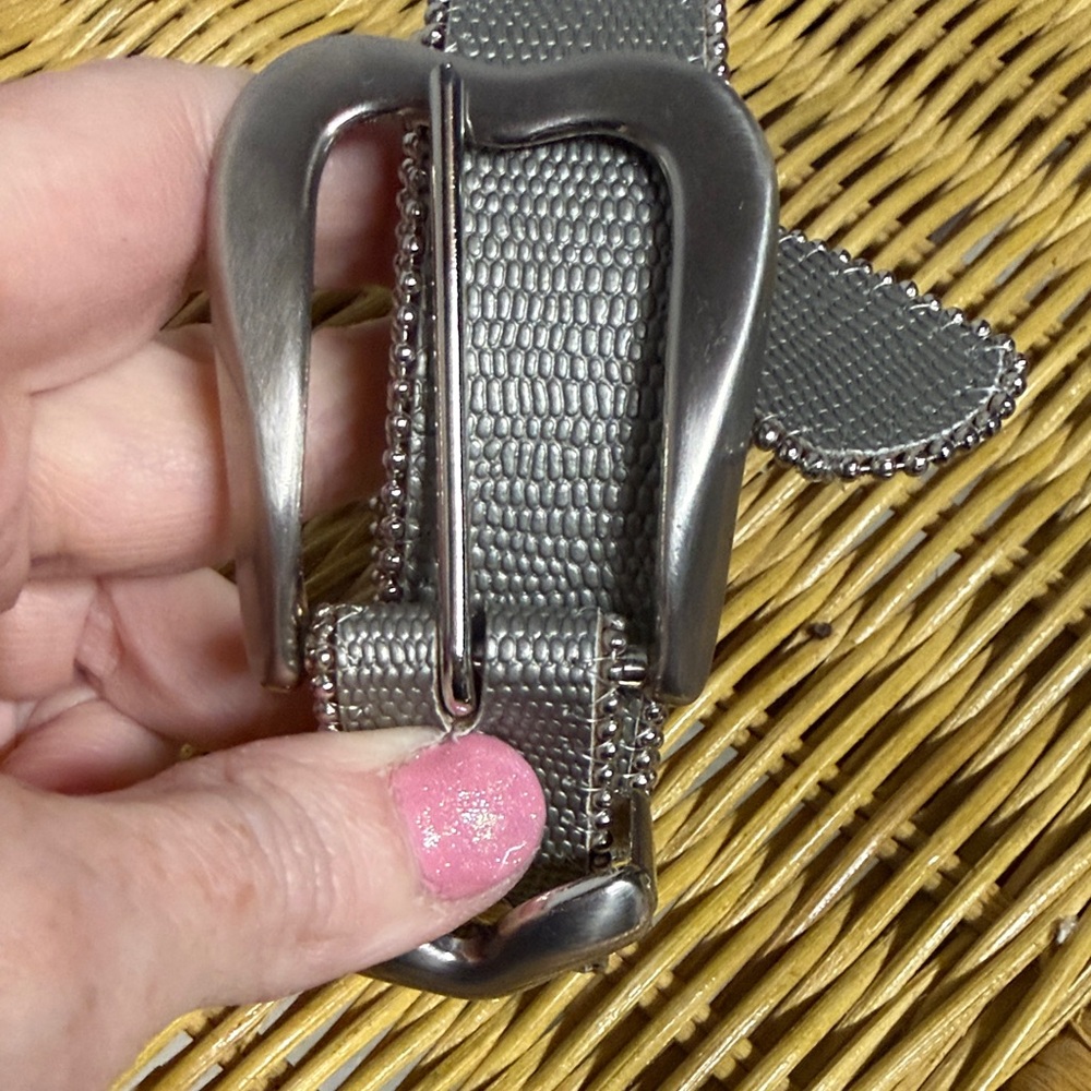 Motion East Metallic Women's Belt